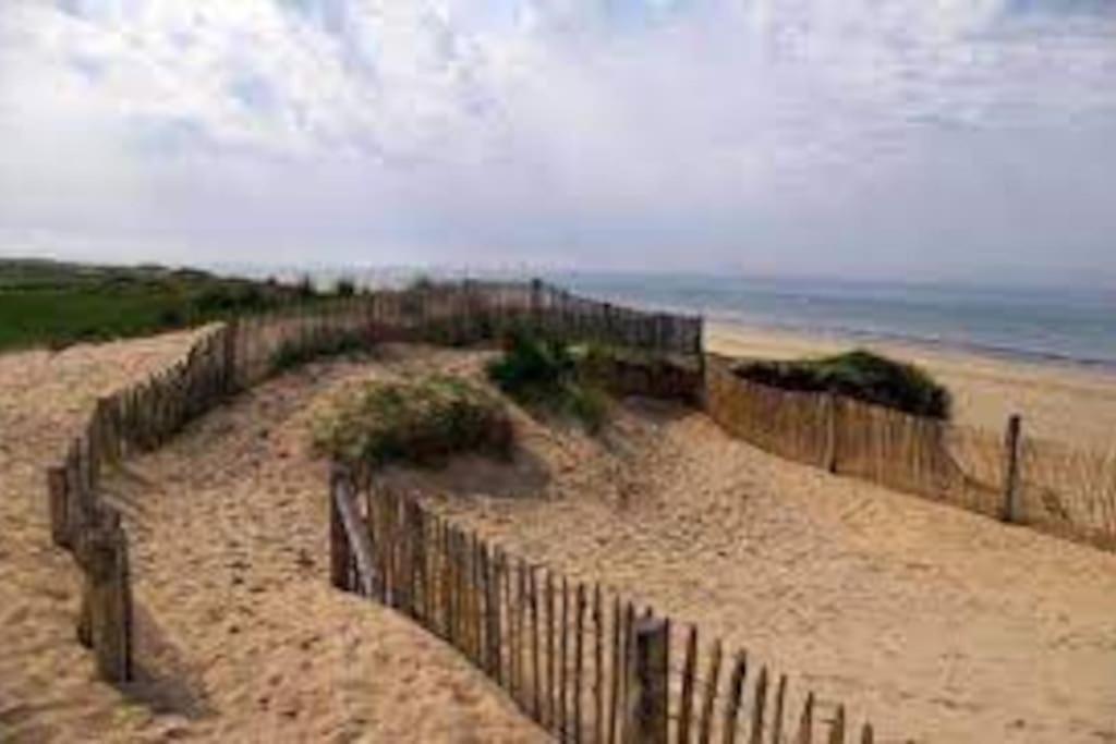 L'Adantho, A Deux Pas De La Plage Hauteville-sur-Mer Buitenkant foto